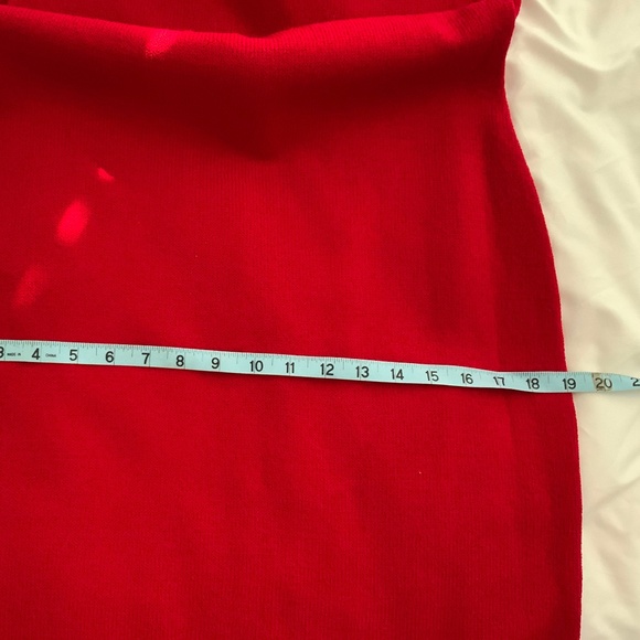 St.John Evening Sleeveless Knit Red Holiday Dress Rhinestone Neckline 6 - Picture 9 of 12